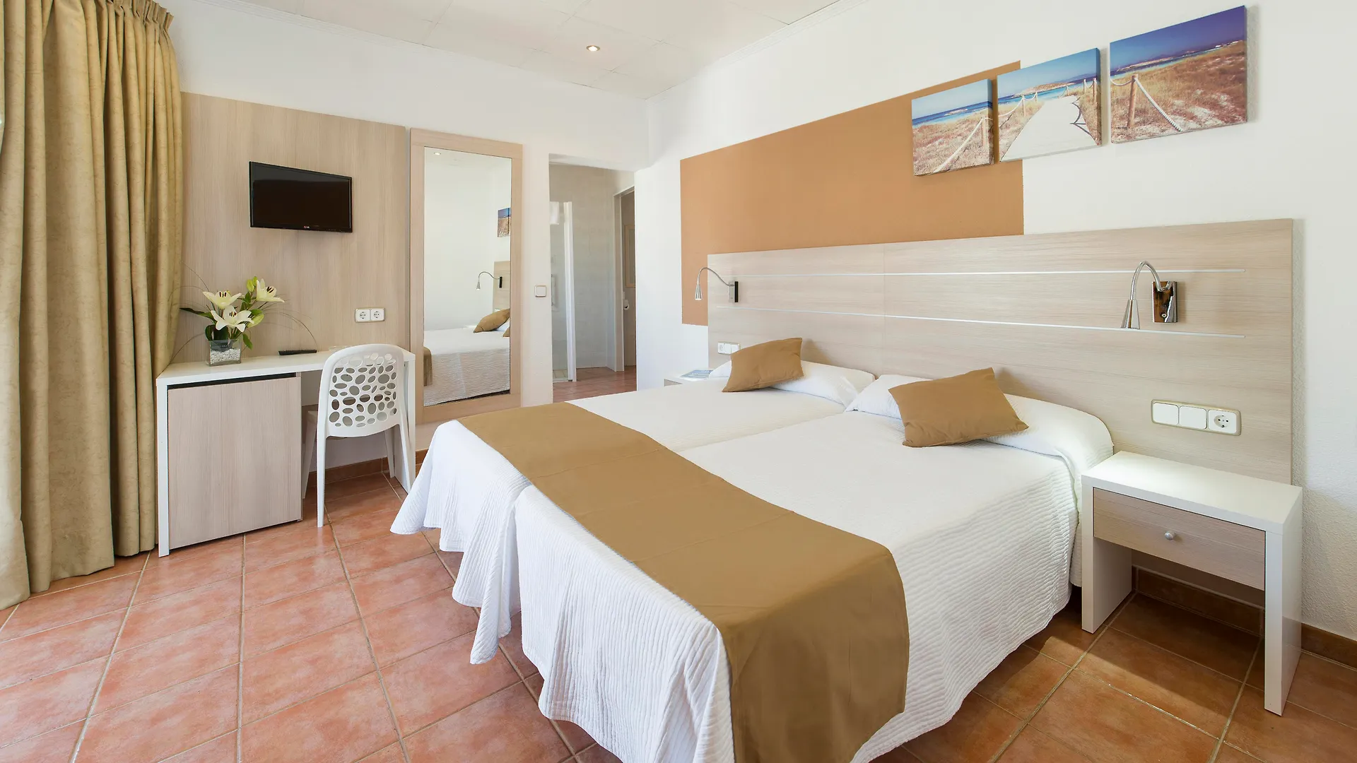 Hotel Hostal Adelino Sant Antoni de Portmany Espagne