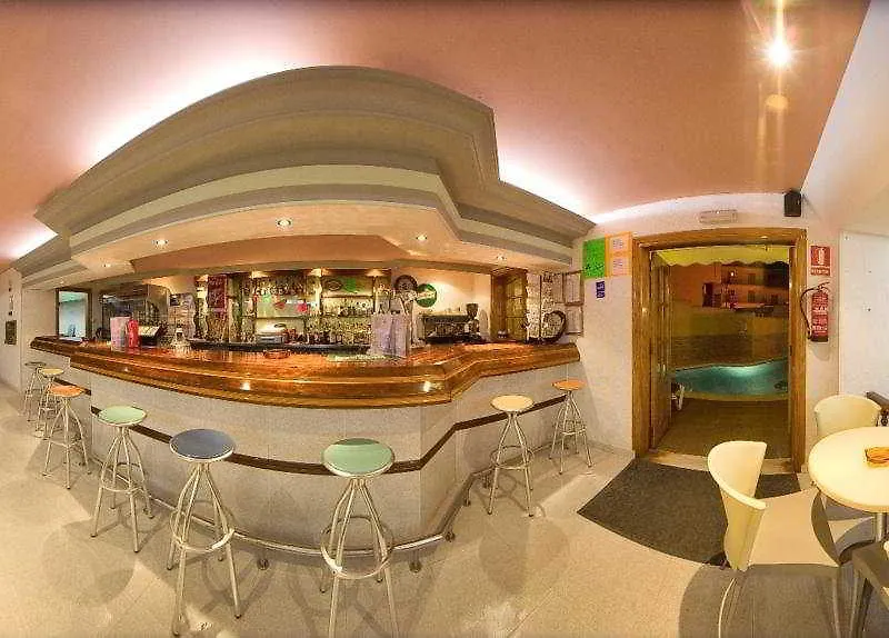 Hostal Adelino San Antonio  0*, San Antonio (Ibiza)